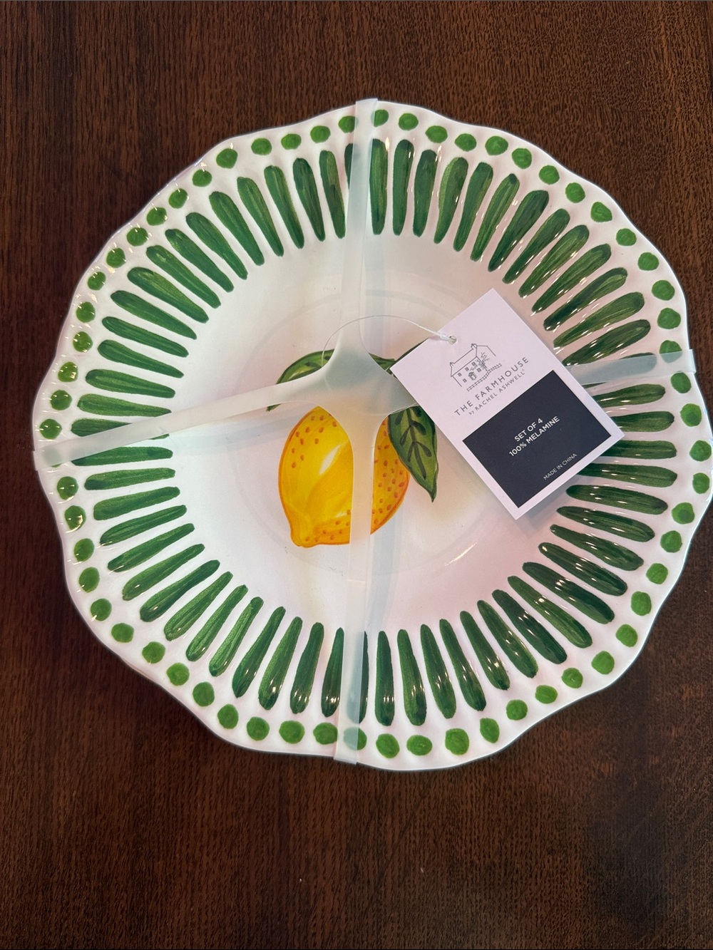 NWT 9” Plates, Set-of-4, Scalloped 100% Sturdy Melamine,The Farmhouse Collection